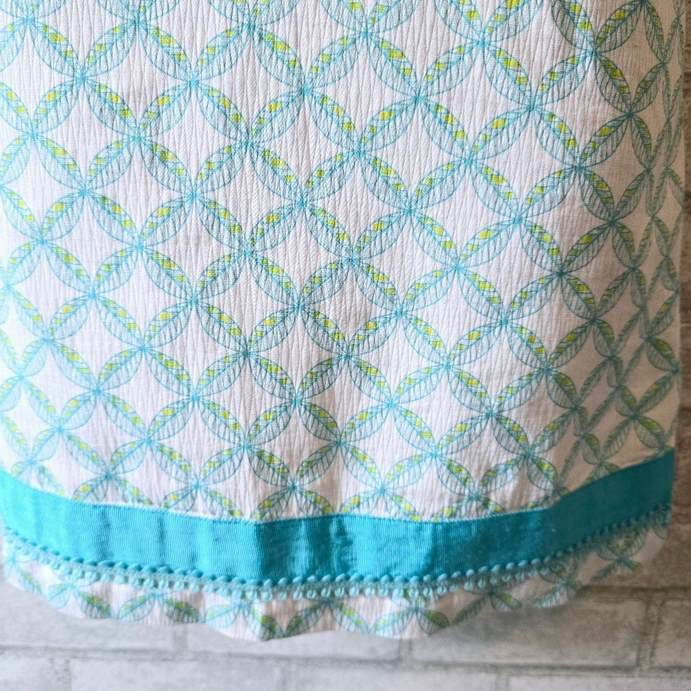 Turquoise Seersucker Geometric Print Sleeveless Shift Dress V-Neck Trim - Picture 5 of 9